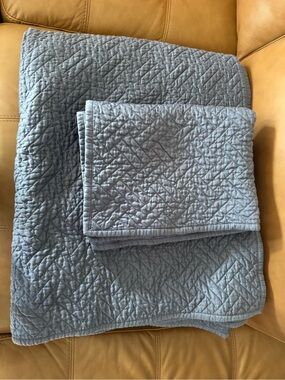Boll & Branch Twin Quilt w/ Sham